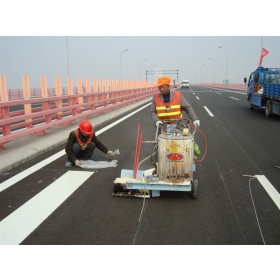鹤壁市道路交通标线工程